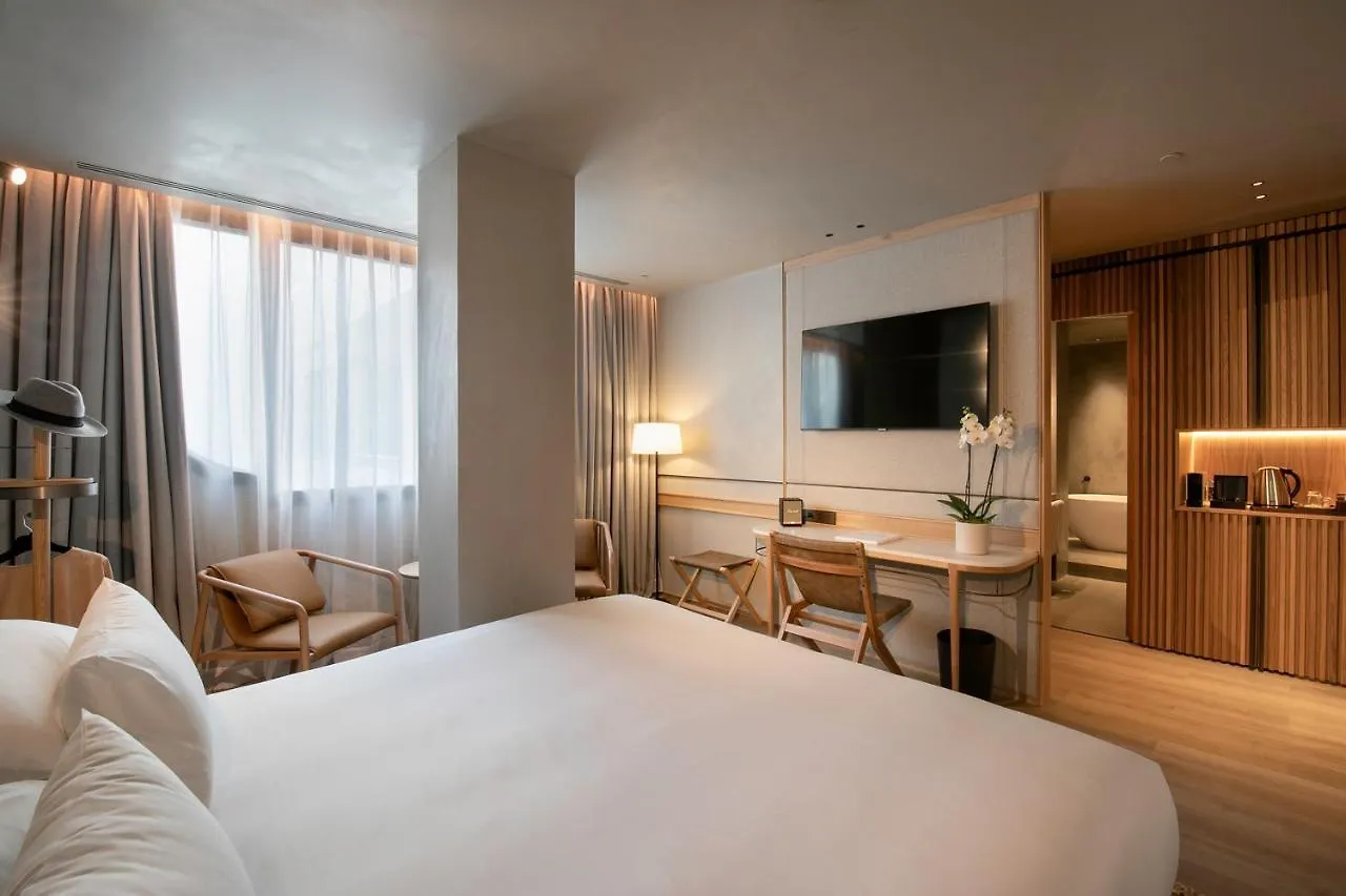 Only You Hotel مالقة